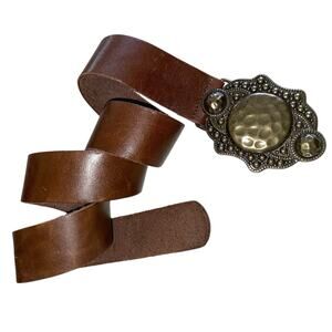 Landes Mocha Brown Leather Belt with Antiqued Gold Tone Buckle M